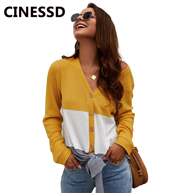 Женский трикотажный кардиган с V-образным вырезом и длинными рукавами |