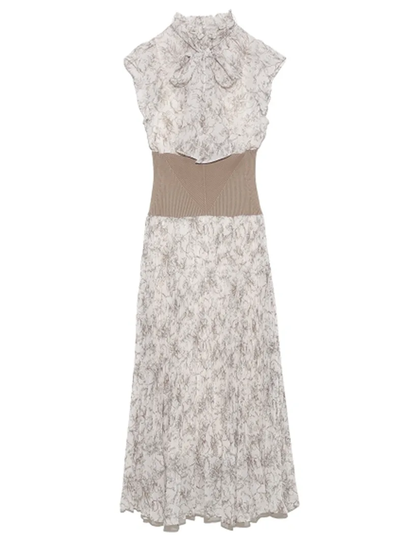 

Daisy's 2021 spring and summer style small fly sleeve print thread stitched high waist Floral Dress