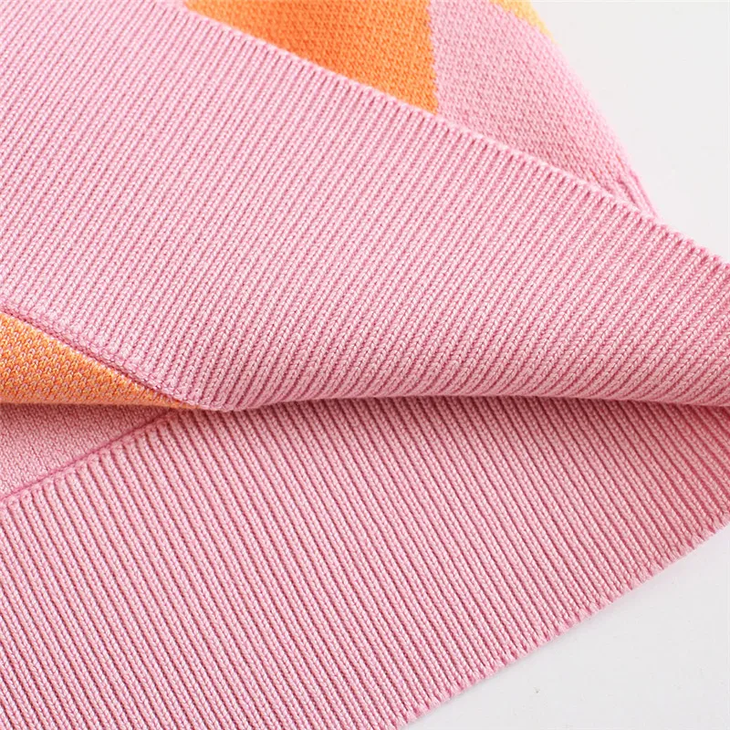 

Fashion Argyle Knitted Sweater Vest Women Sweet V-neck Sleeveless Female Waistcoat Casual Soft sweater 2021 NEW