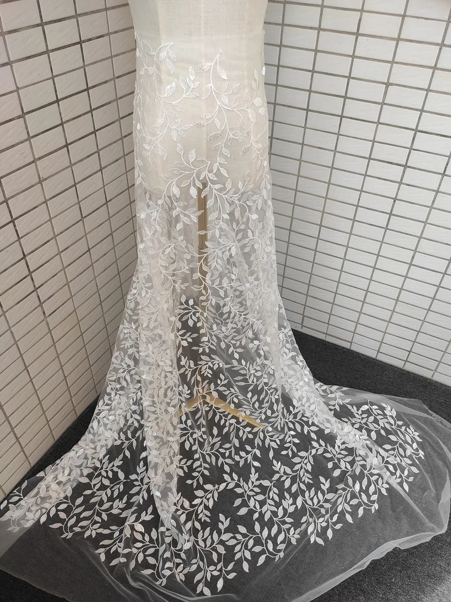 

1 Yard/ Lot Seuqins Lace Fabric 135cm Width Dress Lace Fabric Bridal Lace Fabric Sequins and Bead Lace Fabric