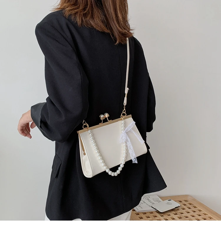 

Women's Handbags Square Pearl Chain Lace Bow Metal Switch Leather Crossbody Shoulder Bag Wholesale 2021 New Fashion Female Bags