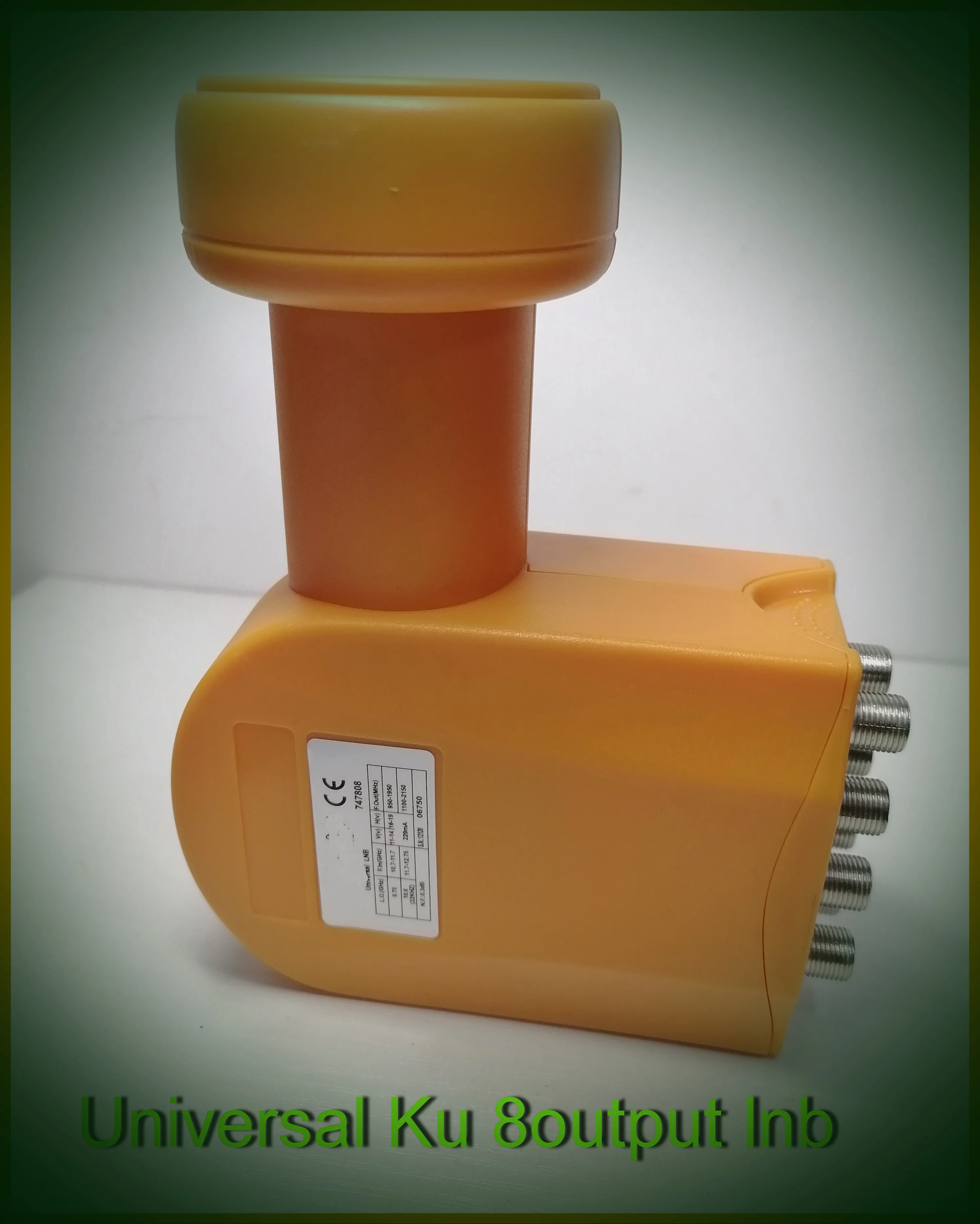 Универсальное устройство для спутниковой передачи с высоким коэффициентом