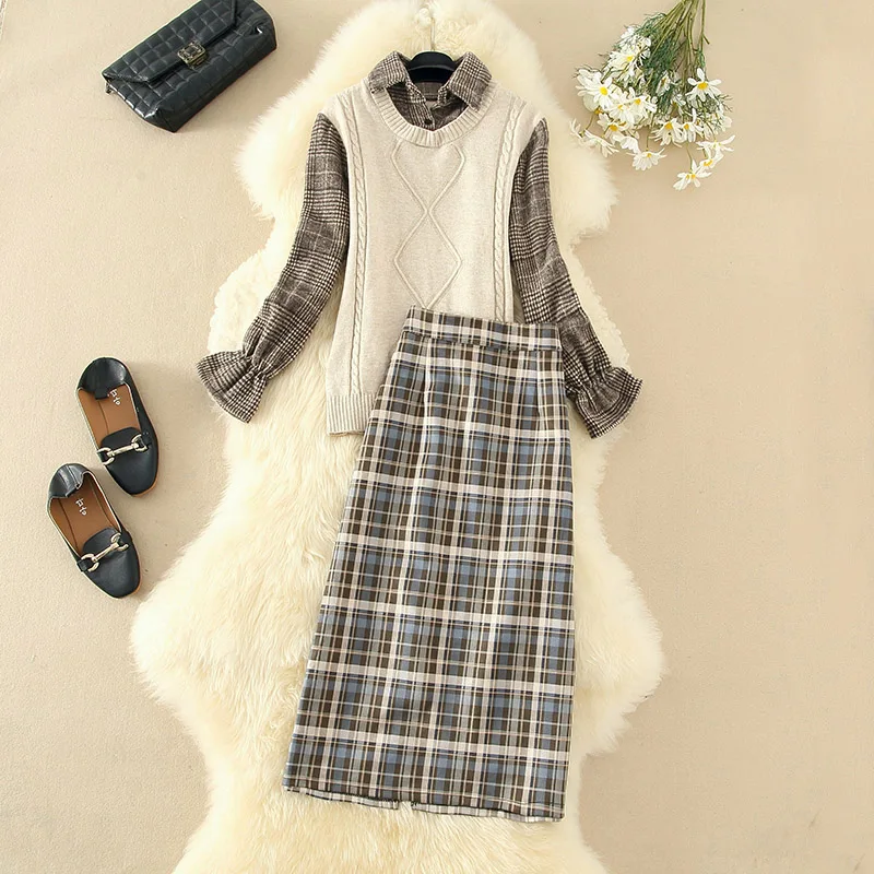 

2021 Autumn 2 Piece Set Women's Set Plaid Patchwork Sweater And Plaid Bodycon Skirt Set 2 Pieces Outfits Women Matching Set New