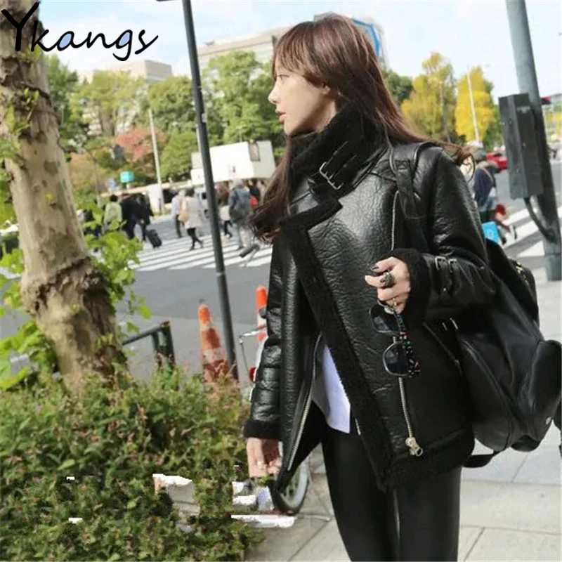

Женская винтажная куртка для отдыха из искусственной кожи, Женская Классическая мотоциклетная велосипедная куртка, толстая комбинированн...