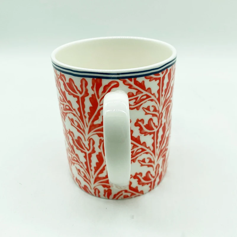 

New Arrival Ceramic Coffee Mugs Elegant Design Milk Breakfast Cup For Girl Cute Gift Porcelain Tea Cups Nice Gift YC5285