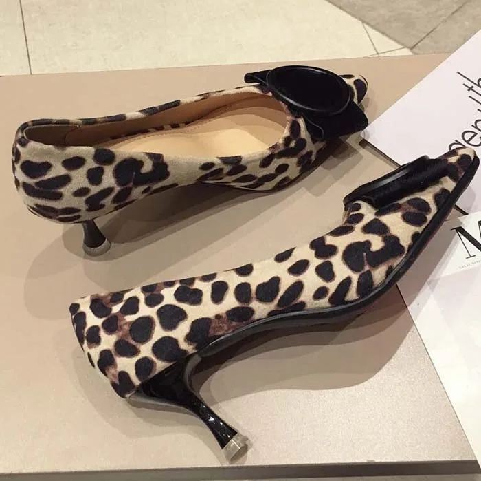 Классика леопардового цвета на высоких каблуках женские туфли лодочки с острым