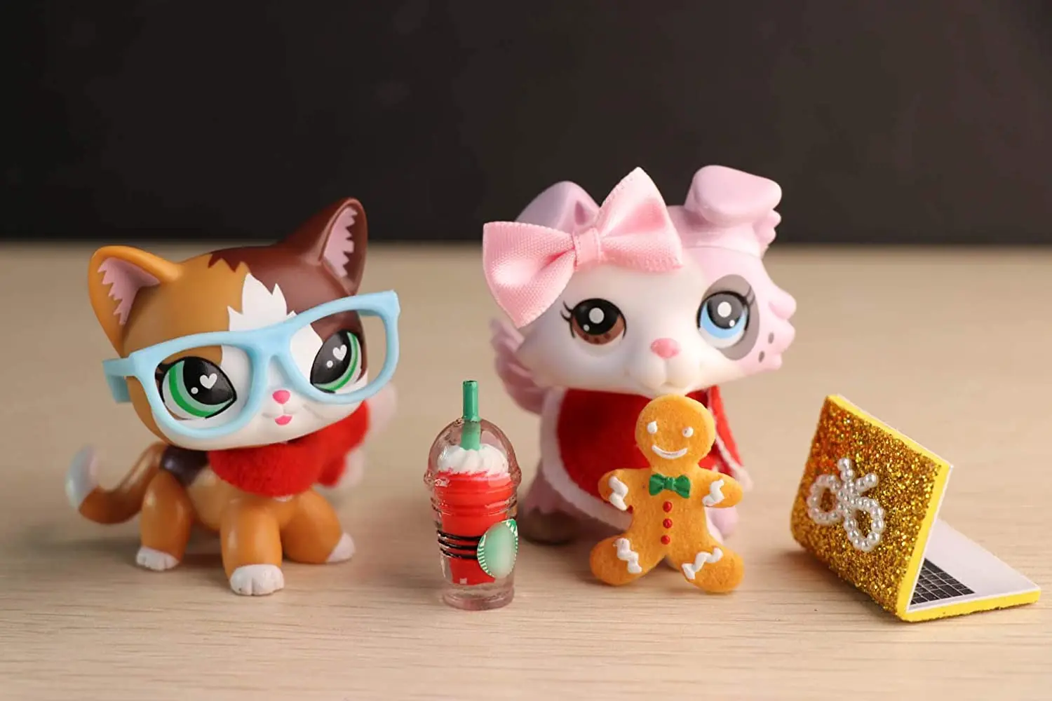 Разные глаза для кошек и мороженого колли от Pet Shop под заказ с аксессуарами