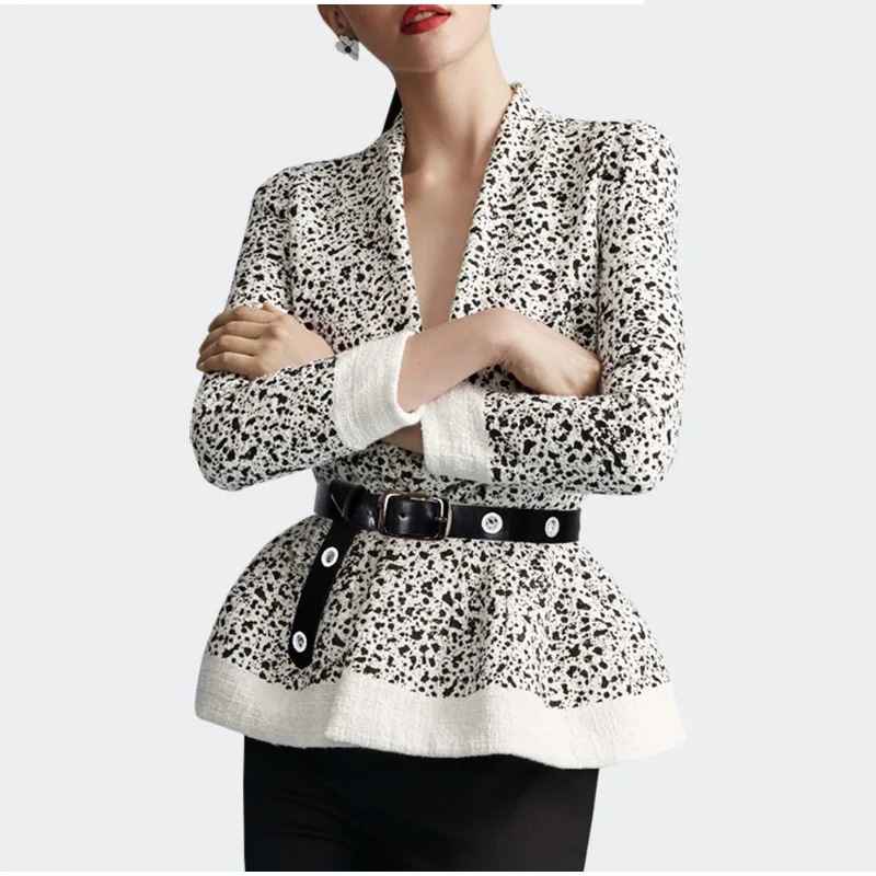 Новинка 2020 женское короткое пальто с v-образным вырезом осенняя Модная одежда