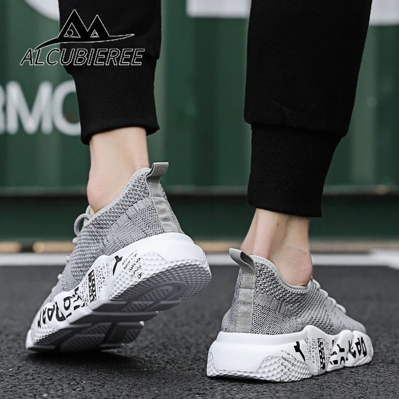 Модная мужская обувь Спортивная Дышащая повседневная легкая для мужчин на