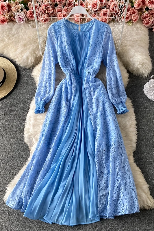 

Dresses