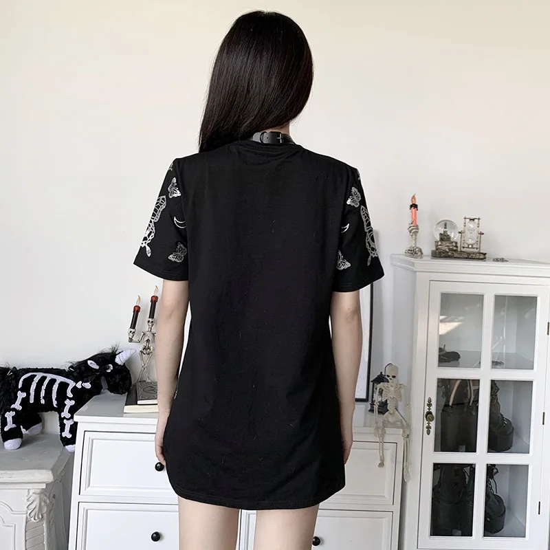Женские Длинные футболки Gothblack с принтом Sun Moon в стиле панк круглым вырезом и