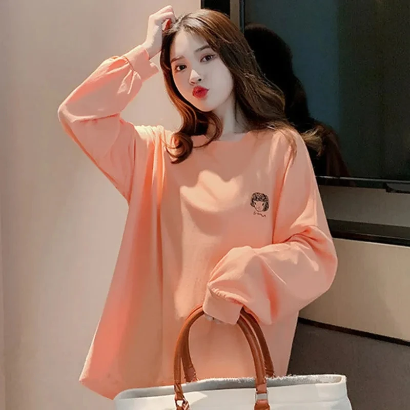 

Long sleeve T-shirt women cartoon embroidery large medium long loose T-shirt P3 518