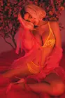 W017 Kylie Jenner сексуальная модель звезда шелковая ткань настенный художественный плакат декоративная наклейка яркая
