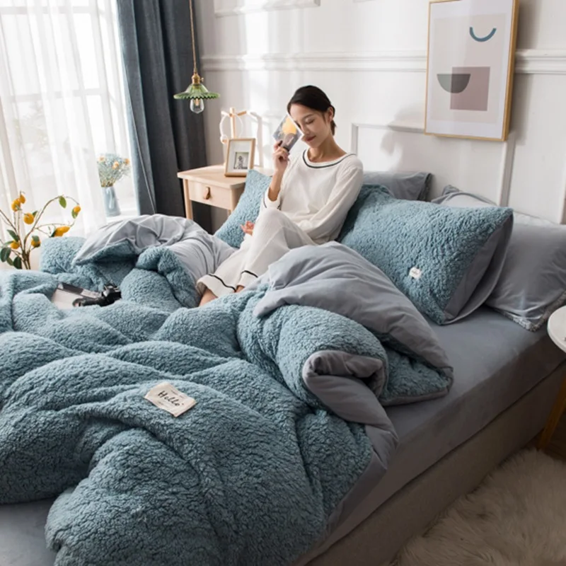 

Faux Plush Bedding Set Winter Bedclothes Black Bed Cover Flat Sheet Pillowcase /A side Lamb Cashmere + B side Flannel/Patchwork