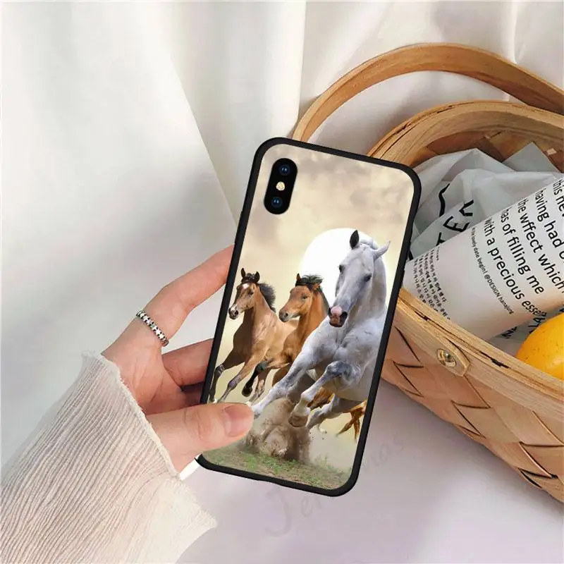 

Running horse art pattern Phone Case for iPhone 11 12 pro XS MAX 8 7 6 6S Plus X 5S SE 2020 XR luxury brand shell