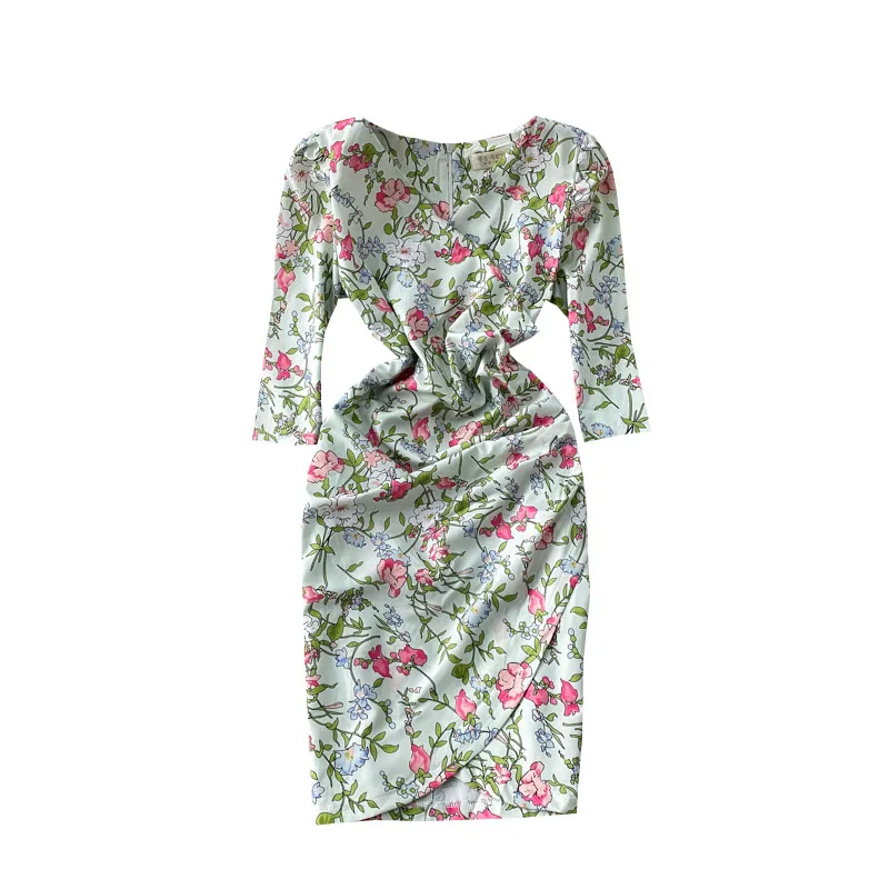 

printed fashion aristocratic temperament v-neck fold of cultivate morality dress packet buttock broken flower