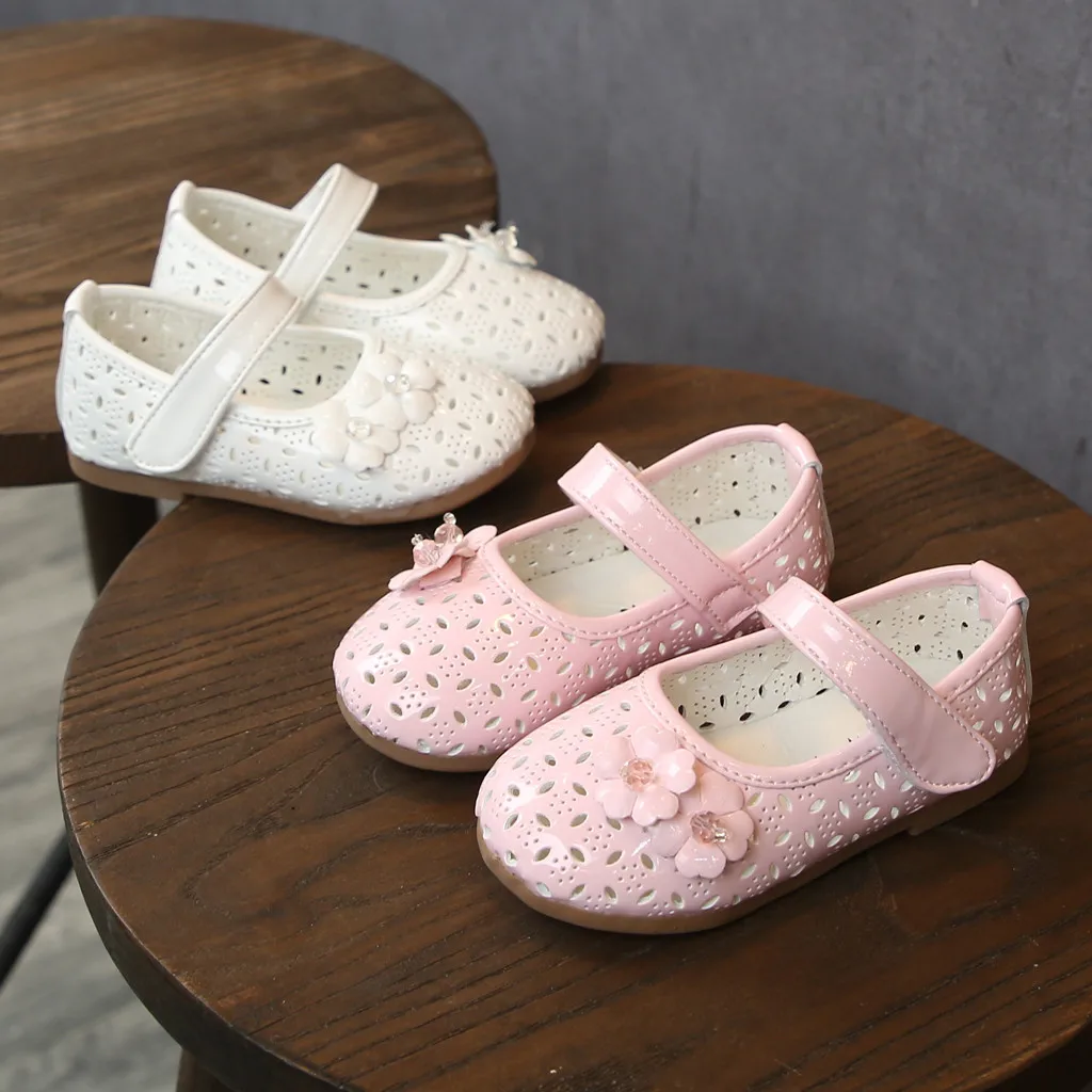 Детская обувь для маленьких девочек милая ажурная принцессы сандалии с цветами и