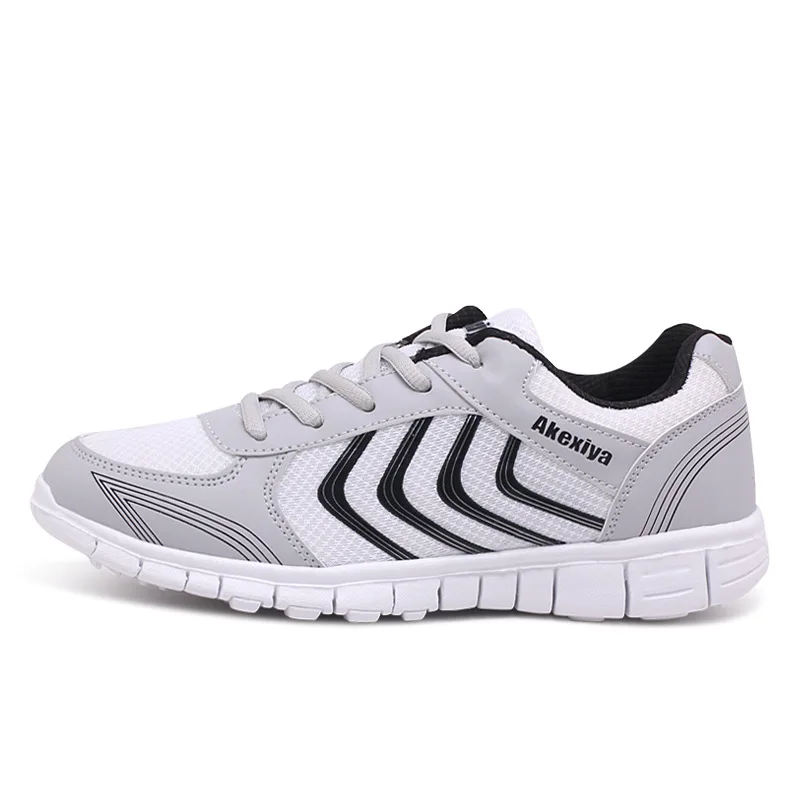 

Men Shoes 2020 New Arrivals Fashion Light Breathable Mesh Shoes Men Casual Shoes Ultra-Light And Comfortable Shoes