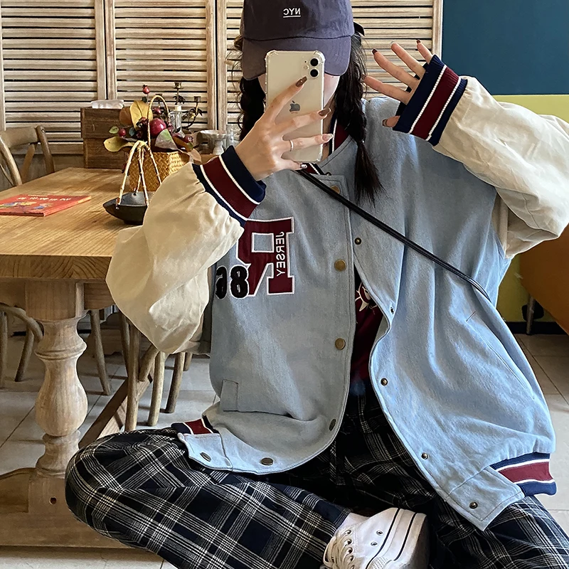 

Женская хлопковая бейсбольная куртка в американском ковбойском стиле, повседневная Модная студенческая куртка, сочетающаяся с цветами, зи...