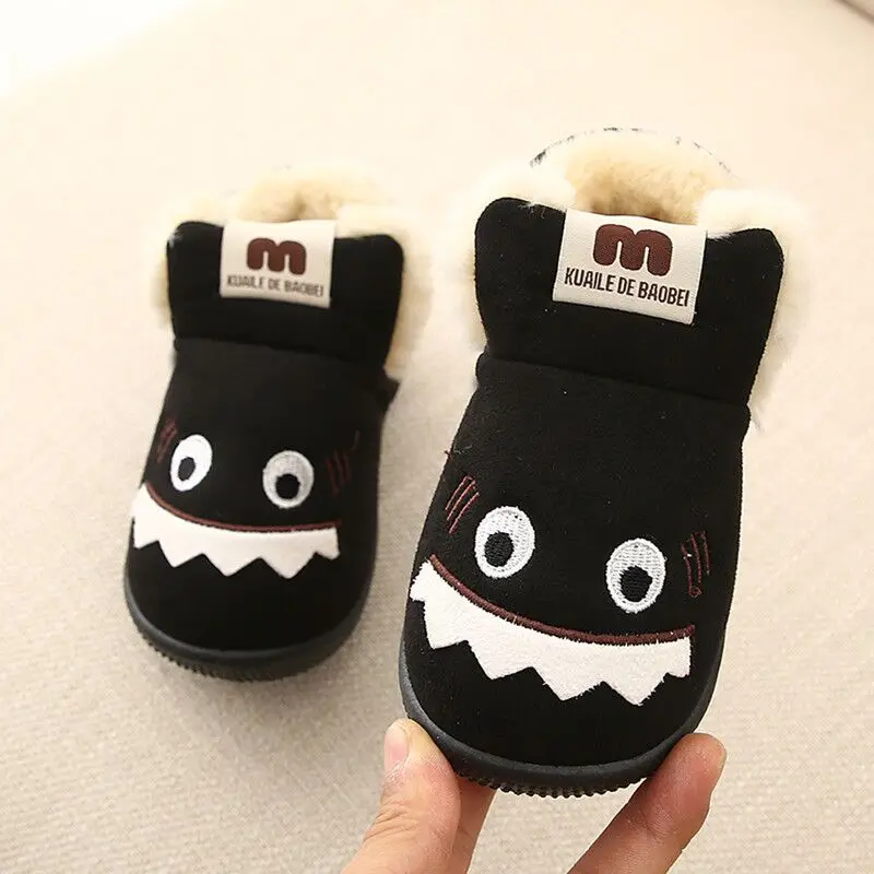 Winter Kids Home Boots Shoes Cartoon Children's Slippers Kids Girls Shoes Plus Velvet Anti-slip Boys Slippers Girls Snow Boots