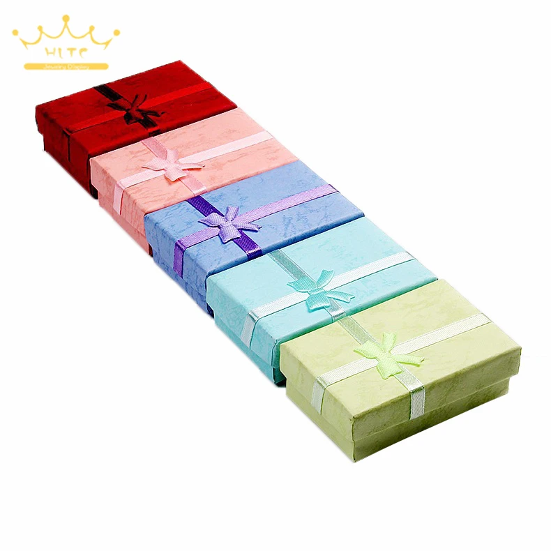 Оптовая продажа комплектов ювелирных изделий разных цветов коробка для