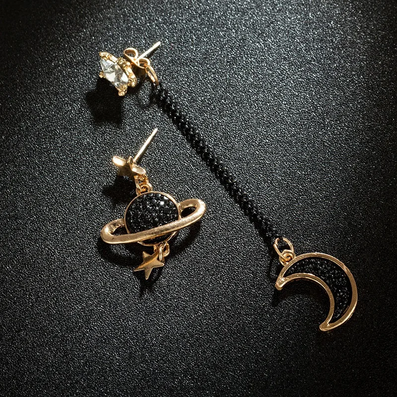 Женские классические геометрические серьги гвоздики асимметричные в виде