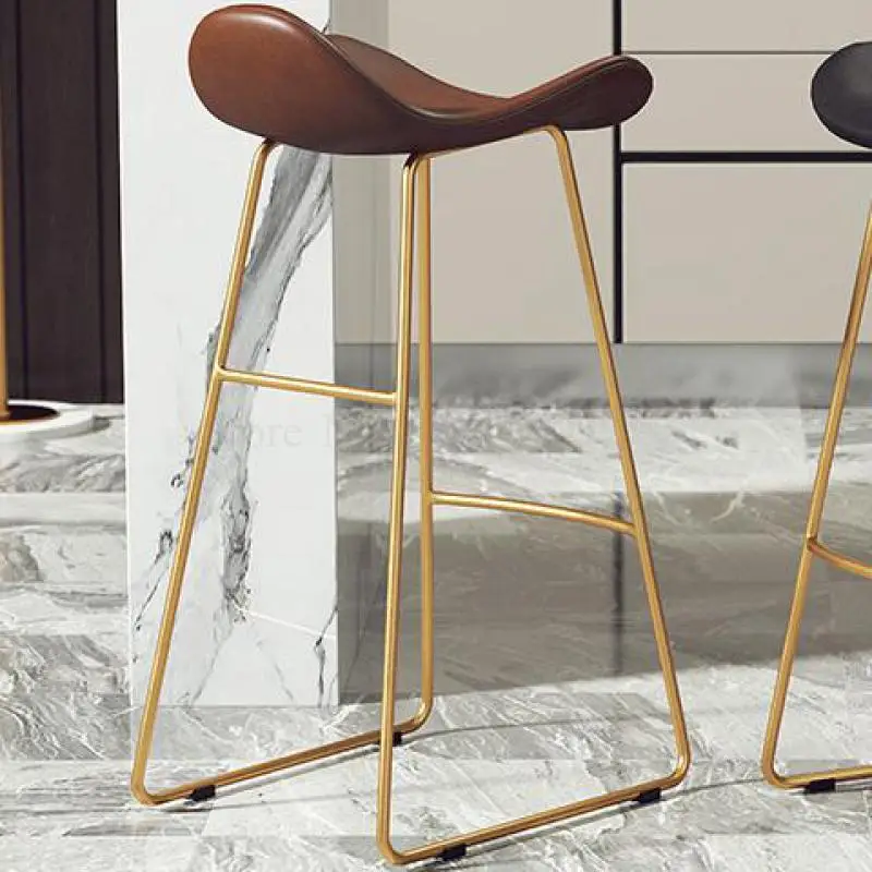 Скандинавский высокий стул семейный барный с высокой ножкой сетчатый красный