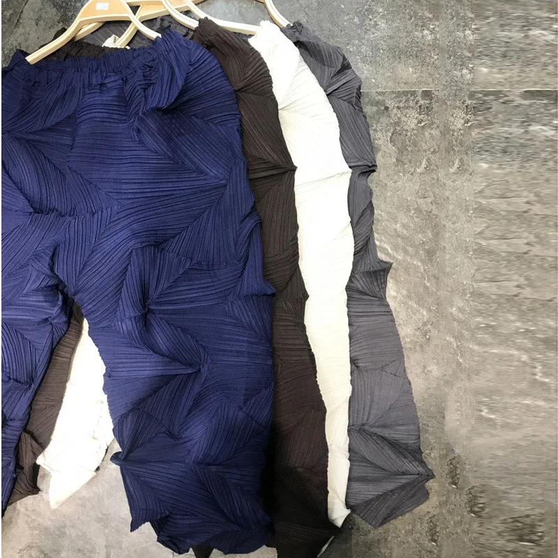 

LANMREM Black Elastic High Waist Pleated Harem Pants New Loose Women Fashion Tide Trousers 2021 Spring Autumn 2F0039