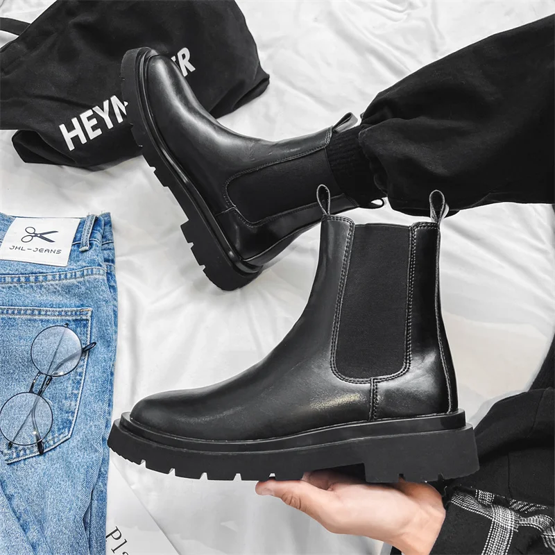 Ботинки мартинсы мужские зимние высокие берцы с бархатным утеплителем сапоги