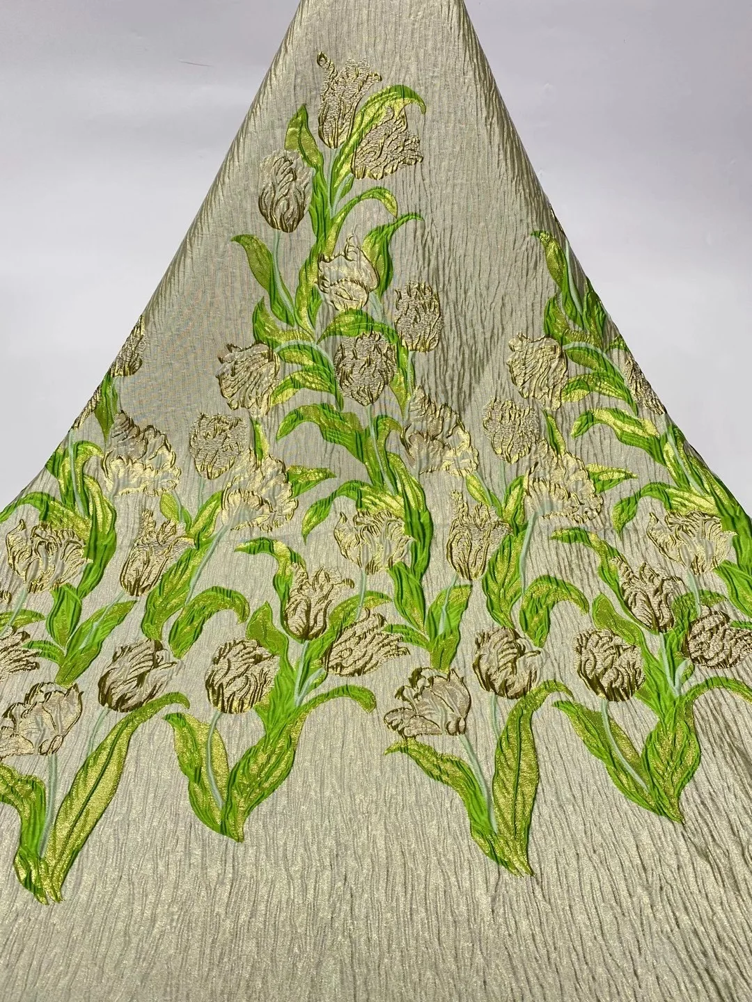 

2021 Latest Design Brocade Jacquard Lace Fabric French Lace Fabric High Quality African Nigeria Lace Fabric Party D4441