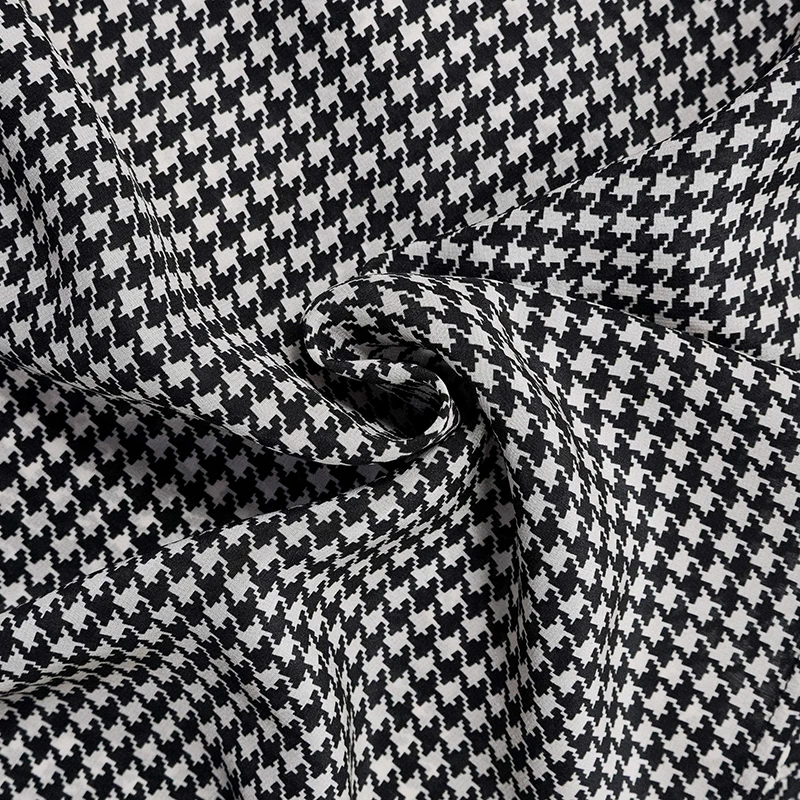 

Shirts & Blouses