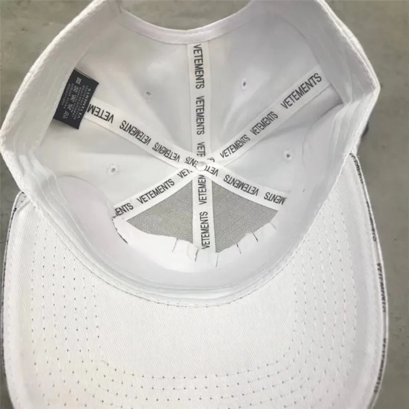 

Casual Vetements Caps Men Women Embroidery Vetements Hats Outdoor Black Baseball Cap Skateboard Vetements Velcro Closure Caps