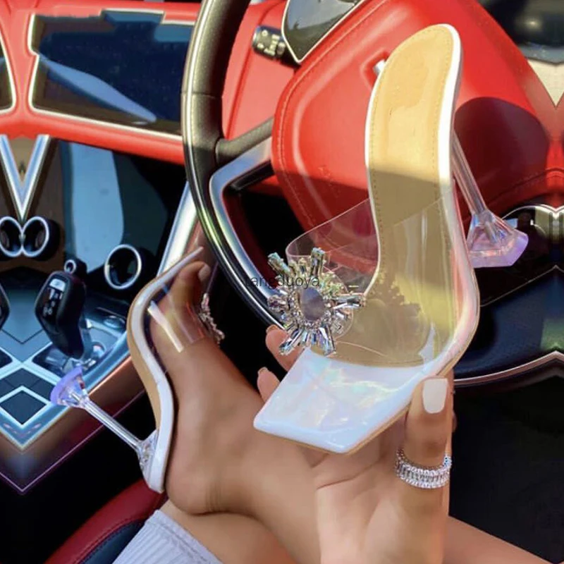 

PVC Transparent Crystal Sun Flowers Buckle Womens Slippers Summer Square Toe Ladies Strange High Heels Sandals Shoes
