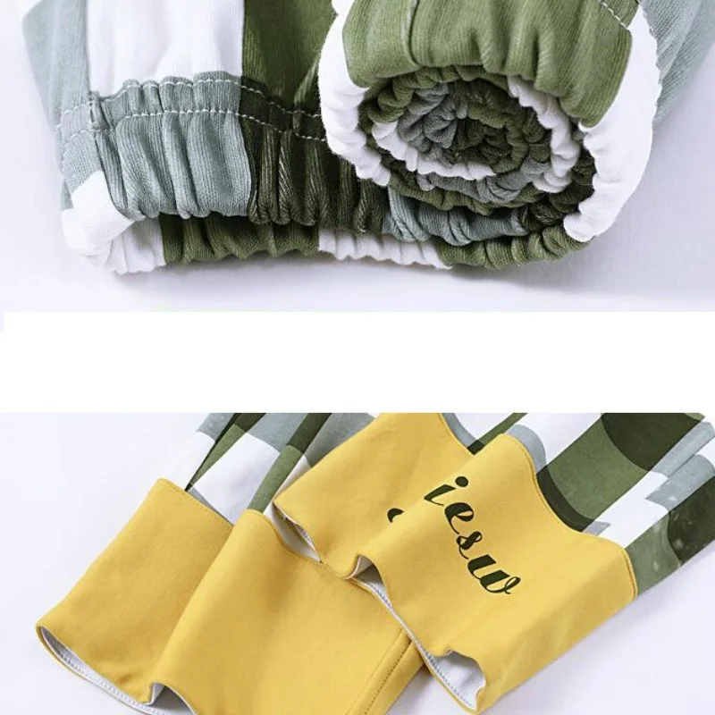 

Women Pajamas Sets Cartoon Letter Printed Short Sleeve Tops Plaid Pants Korean Style Trendy Pijamas Students Homewer Chic Soft