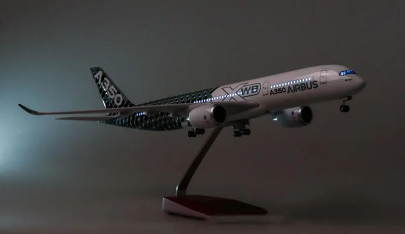 with light 47 см 1/142 масштаб самолет Airbus A350 прототип XWB Самолет Модель W светильник колесо литье под давлением пластиковая Смола самолет для сбора - Цвет: with light