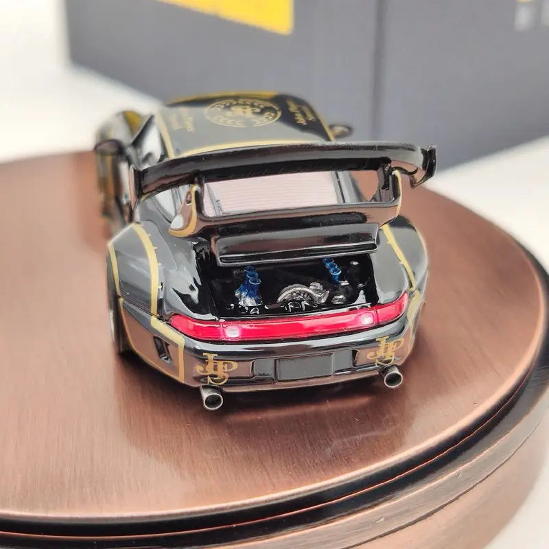 PGM 1:64 для P ~ sche 993 RWB Rauh Welt Begriff литье под давлением модели Ограниченная серия