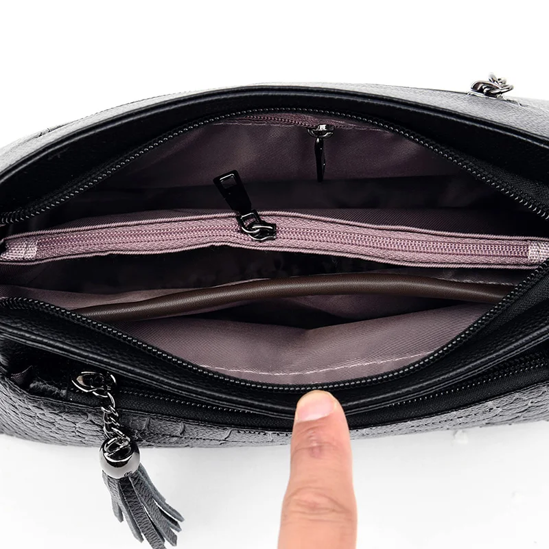 

Luxury Alligator Texture Leather Crossbody Bags for Women Tassel Decoration Elegant Shoulder Bag Ladies Portable Small Totes Sac