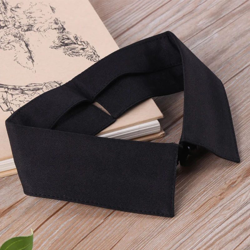 Women/Men Classic Fake Collar Party Blouse Lace Hollow Detachable Black/white Clothes Accessory |