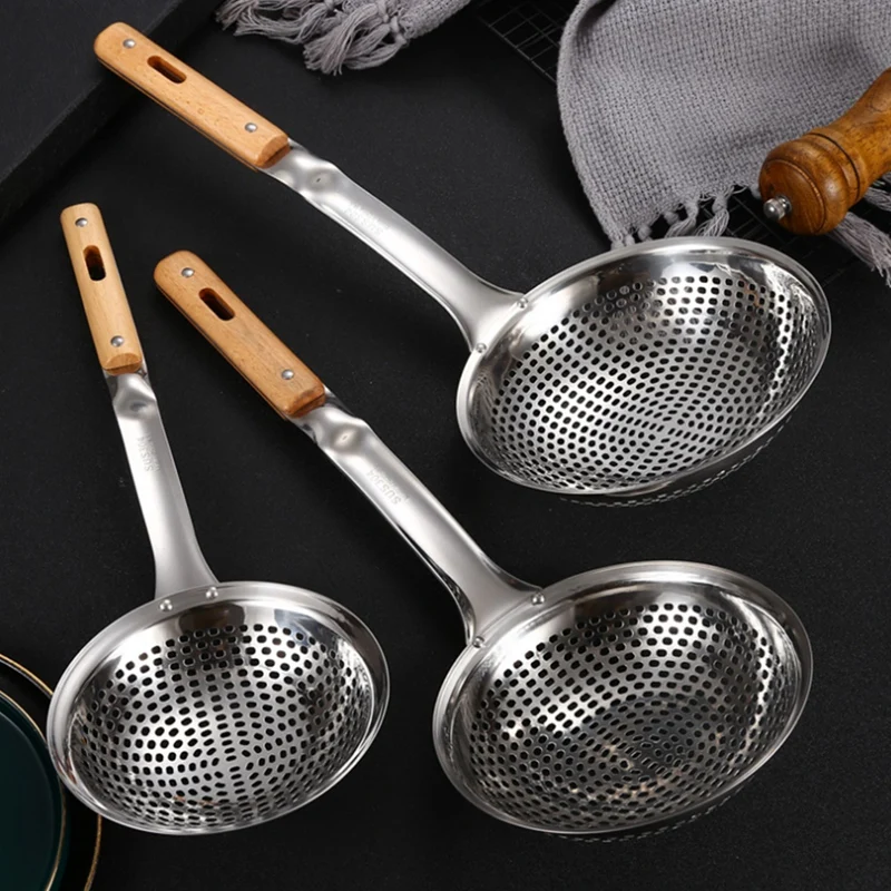 

Wooden Handle Stainless Steel Colander Strainer Noodle Cooking Spatula Pasta Oil Spoon Strainer Kitchen Tool