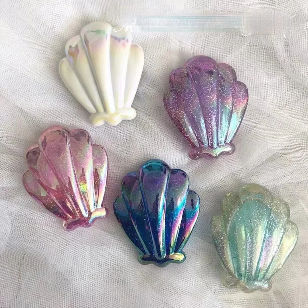 

Japanese Style Lovely Creative Heart-shaped Shell Comb Children's Color Portable Air Cushion Plastic Comb Home Dresser Ornaments