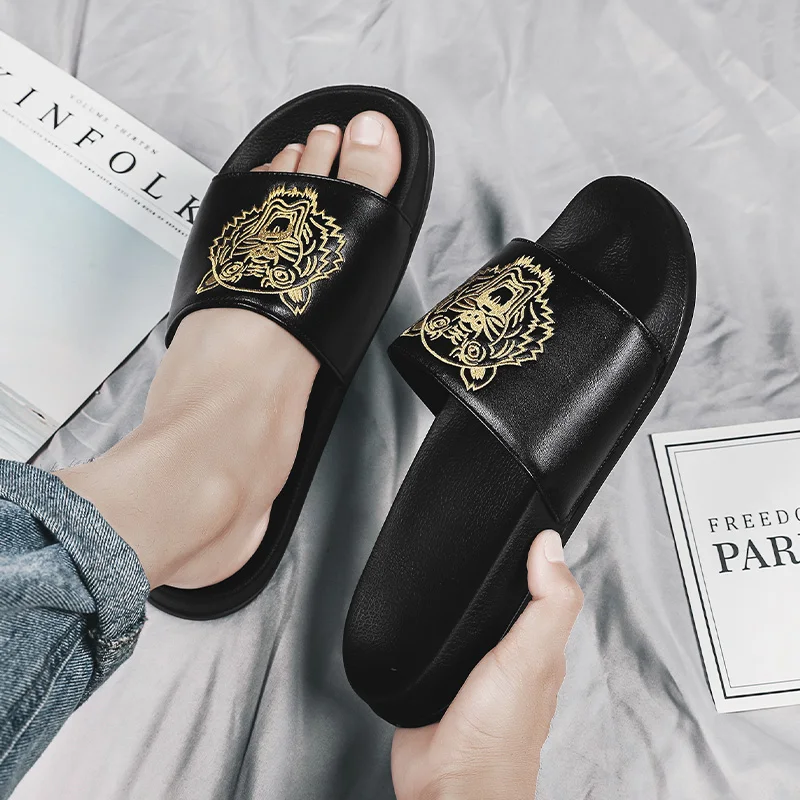 

Men's summer slippers 2021 new fish mouth soft-soled beach sandals and slippers indoor thick-soled shower house slippers