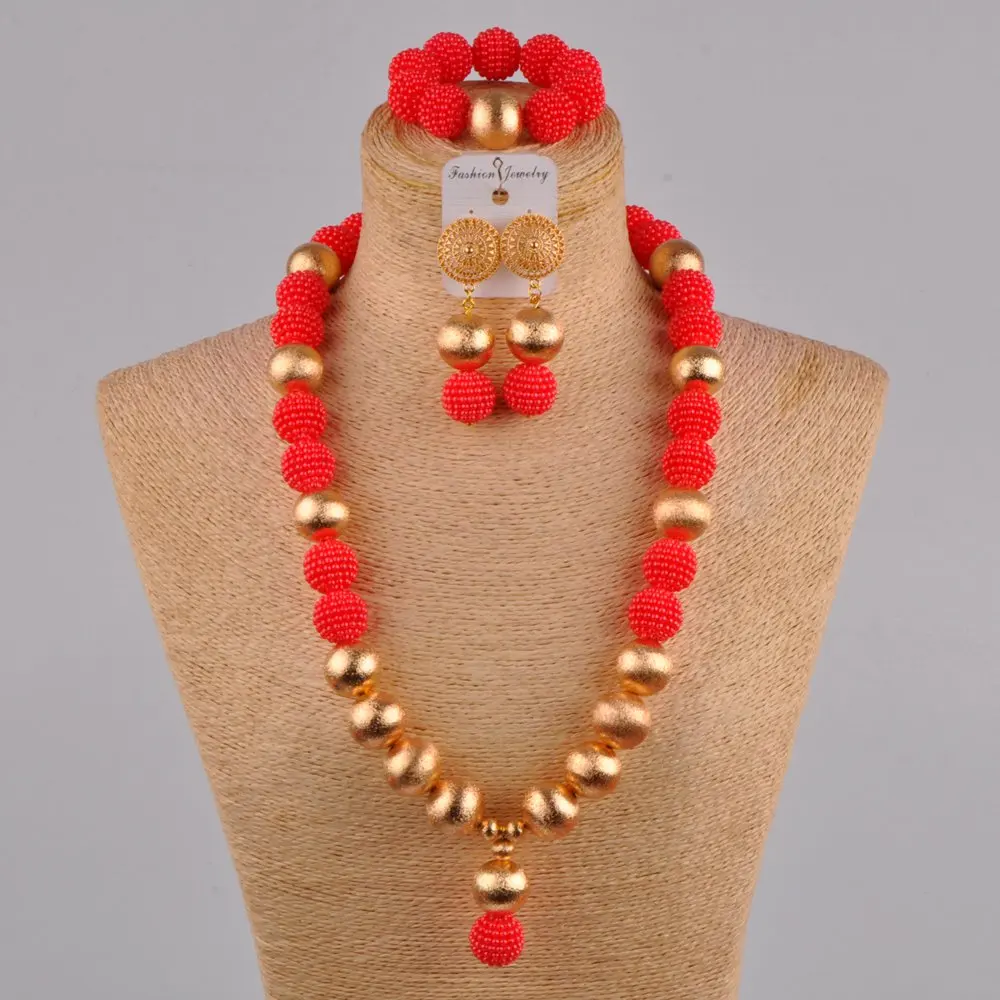 Набор бижутерии в черном цвете искусственный жемчуг африканские бусы