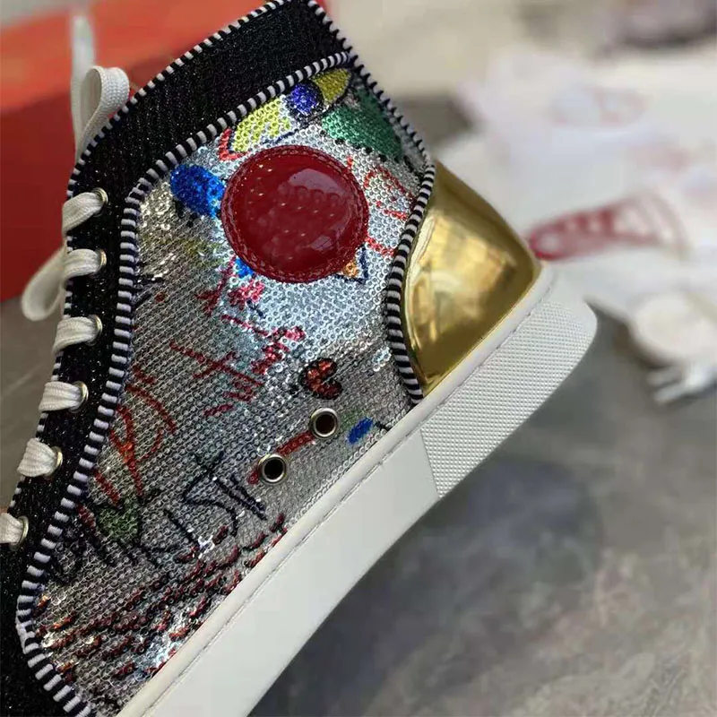 

Men's Casual Shoes High-top Printing Pattern Rivet Shiny Leather Flat Bottom Men And Women The Same Custom Luxury Brand 35-47S