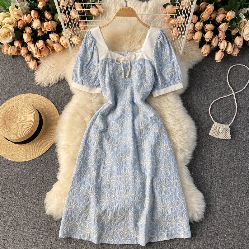 

2021 palace style dress women's summer dress new retro heavy embroidery slim mid-length gentle style first love dress