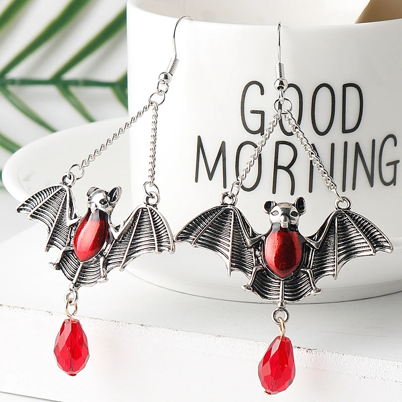 

Punk red crystal heart Earrings Nightclub Animal Bat Earrings Female Halloween Gift Earrings