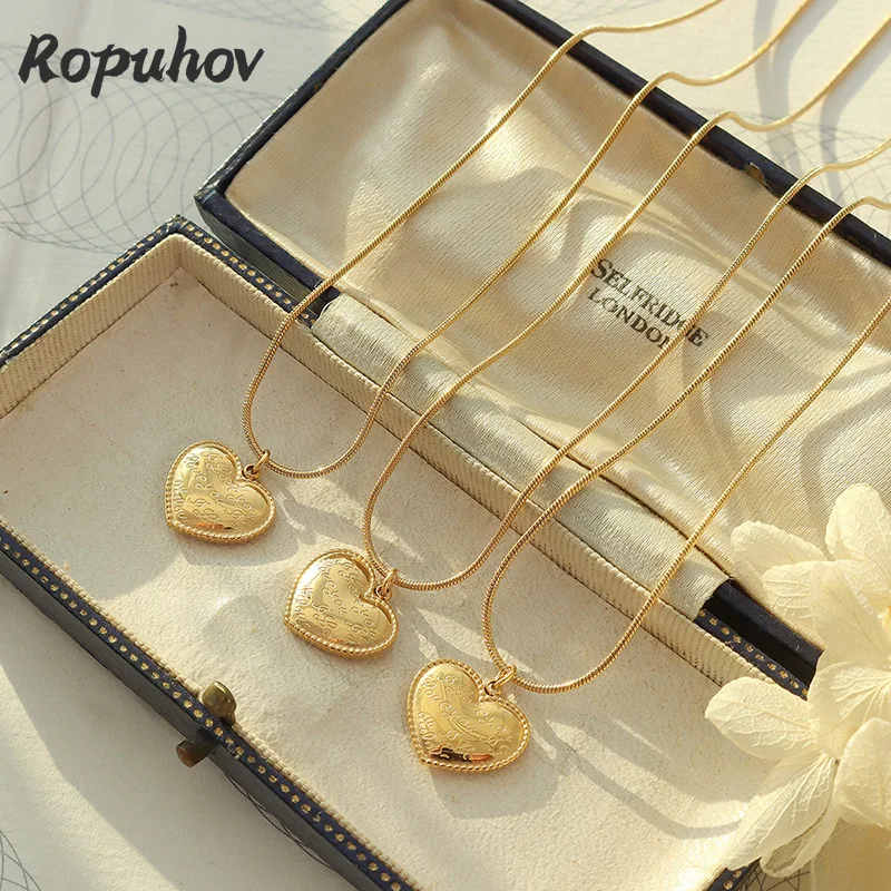 

Ropuhov 2021 New Woman Joker Small Fresh Love Letter Snake Bone Necklace Clavicle Chain Titanium Steel Christmas Gift