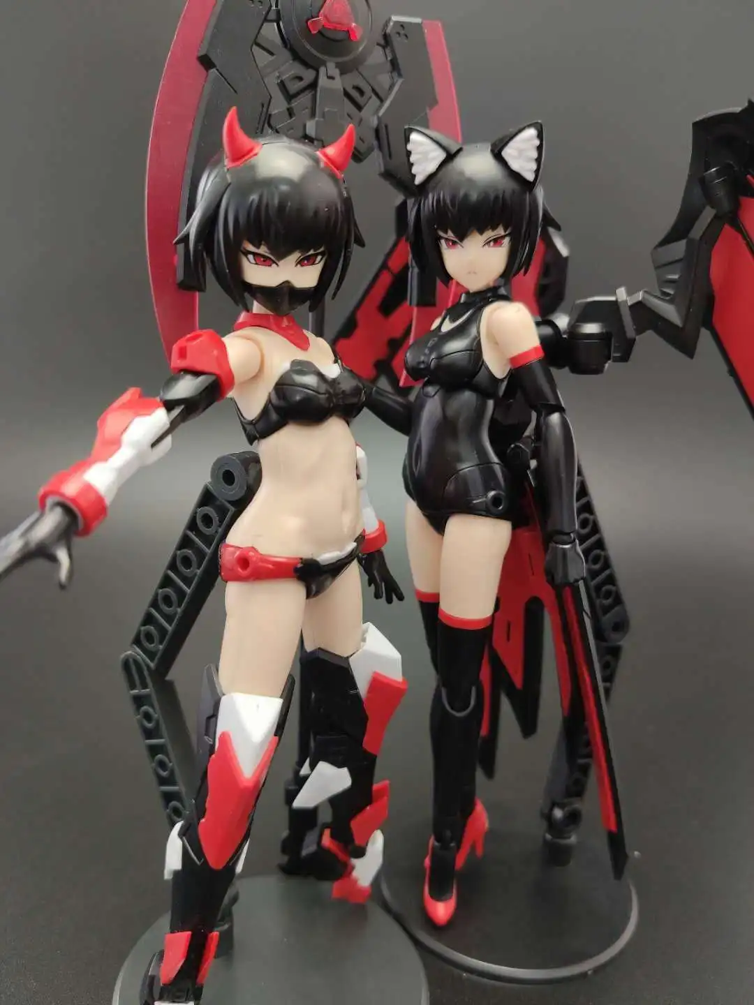 

100% Original genuine Assembling model Armed War Ji's Death Sickle Haila Death Machine Mother Assembled Garage Kit Model