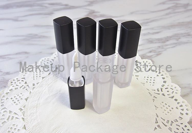 

2.5ML 50pcs Small Frosted Lip Gloss Packing Container,DIY Empty Plastic Elegant Lipstick Storage Bottle,High-end Lip Gloss Tube