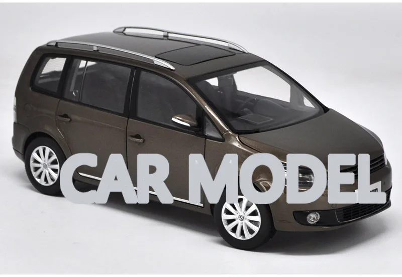 1:18 Масштаб сплава игрушечные транспортные средства VW TOURAN автомобиль модель детских игрушечных автомобилей авторизованный игрушки для детей