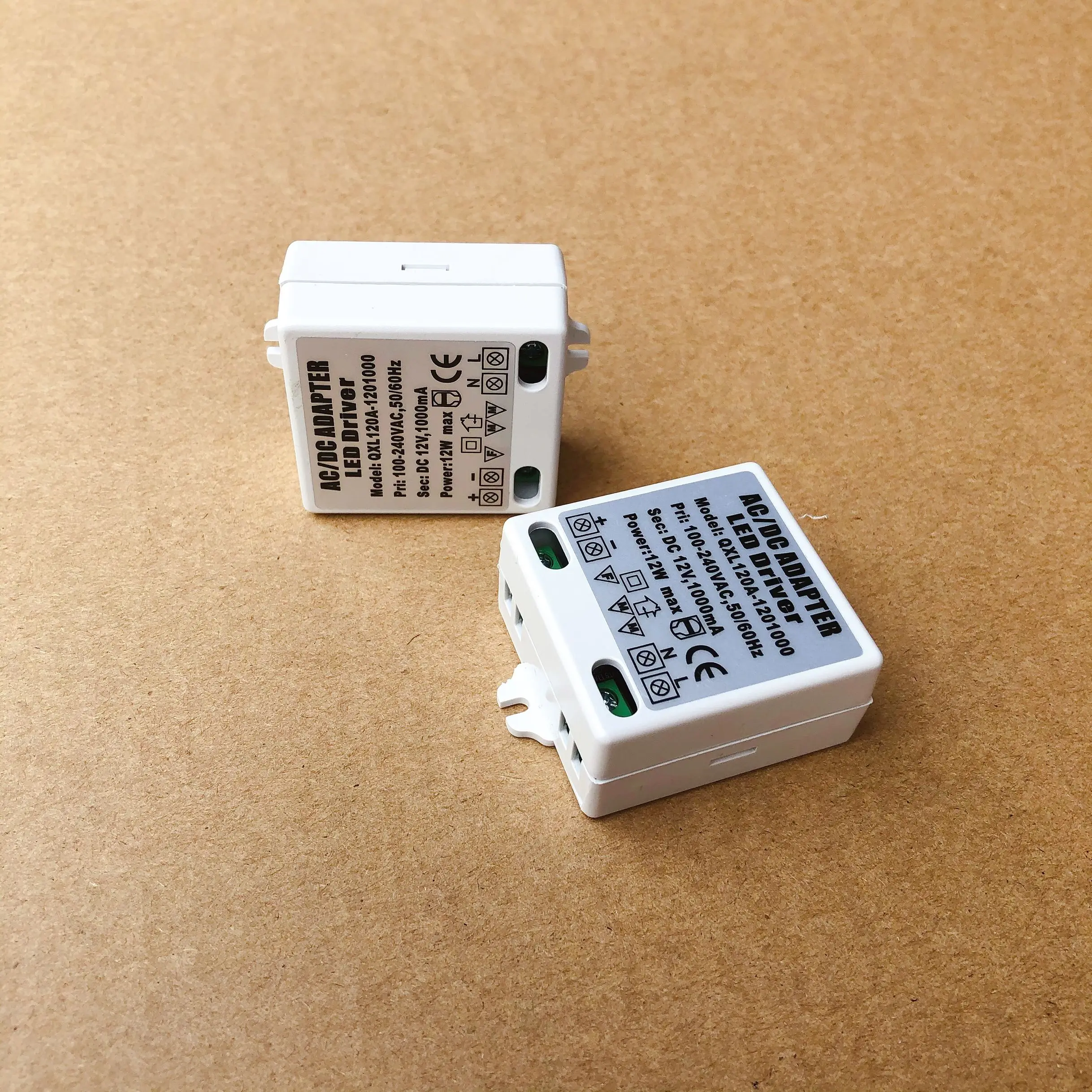 Бесплатная доставка светодиодный драйвер 12 Вт трансформатор для светодиодного